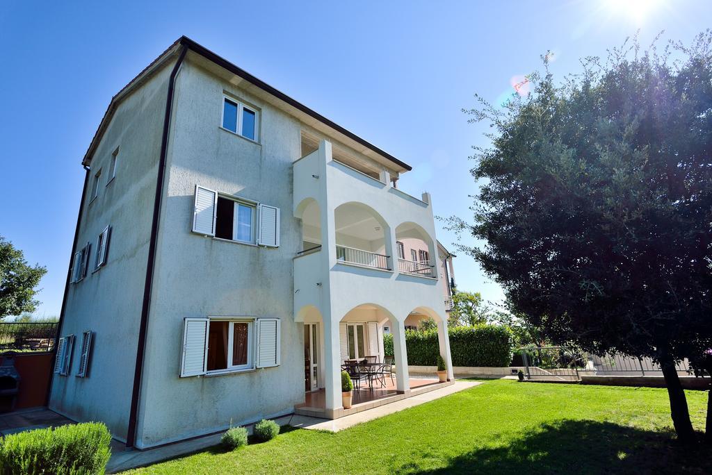 Apartment Andrea Sveta Marina Екстер'єр фото